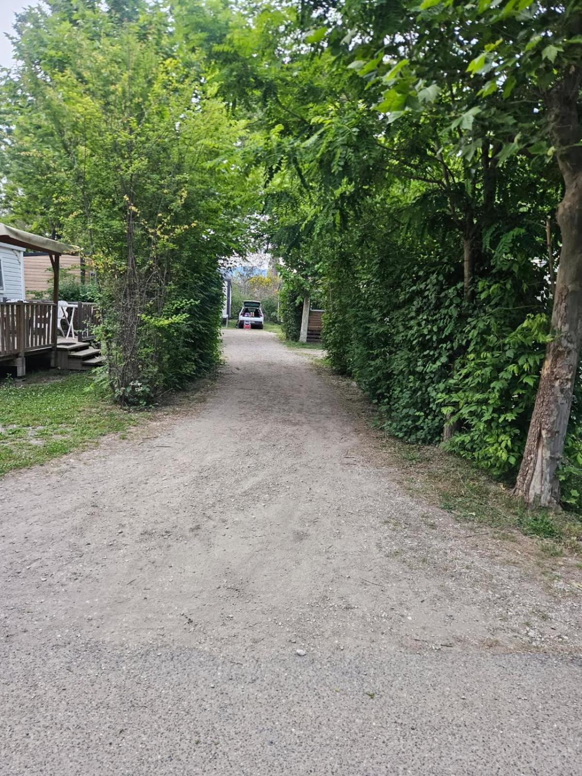Mobil-Home 6 Personnes Chez Maylia Cadenet Exterior foto